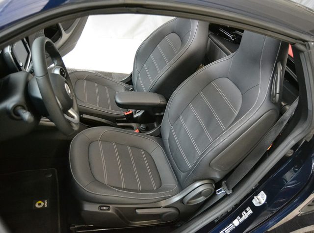 smart forTwo EQ cabrio Suitered (22kW) Unico Proprietario ** - foto 4 di 4
