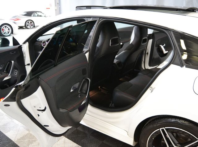 Mercedes-Benz CLA 200 Shooting Brake Premium Amg-Tetto-Luci Soffuse** - foto 3 di 4