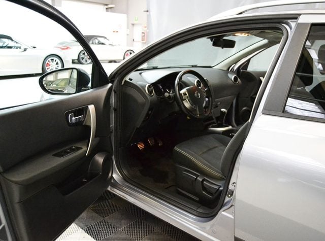 Nissan Qashqai+2 1.6 16V n-tec 7 Posti Tetto Panoramico-Navi - foto 2 di 4