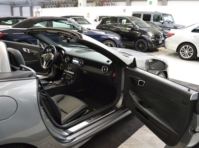 Mercedes-Benz SLK 200 Aut. Premium "Km 27800-Pelle-Pdc-Tagliandi MB-18" - foto 3 di 4