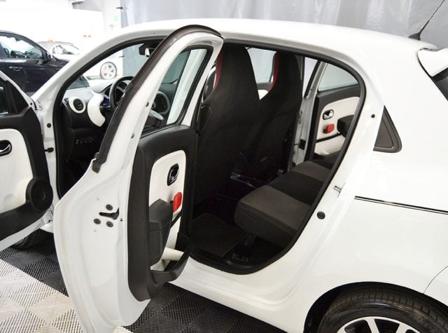 Renault Twingo 1.0 SCe Energy Navi-Retrocamera-Cerchi Da 16" - foto 3 di 4