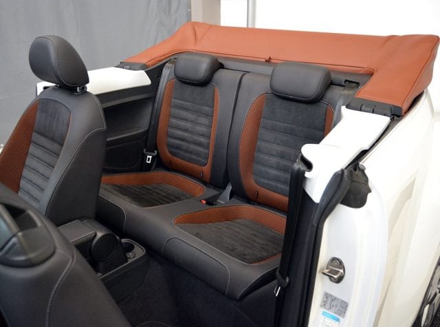 Volkswagen Maggiolino Cabrio 1.4 TSI DSG Karmann BMT Keyless-Navi - foto 4 di 4