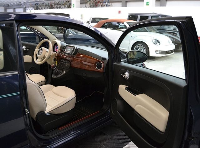 Fiat 500C 0.9 TwinAir Turbo 105CV Riva 095/500 Special Ed - foto 3 di 4