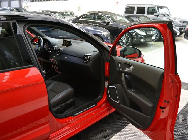 Audi S1 SPB 2.0 TFSI quattro Service Audi Pacchetto Look 4 - foto 4 di 4