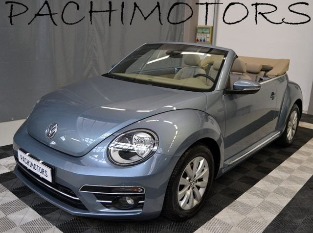 Volkswagen Maggiolino Cabrio 1.2 TSI DSG Design BMT, del 2017, 60.000 km, in vendita a Monza (MB)