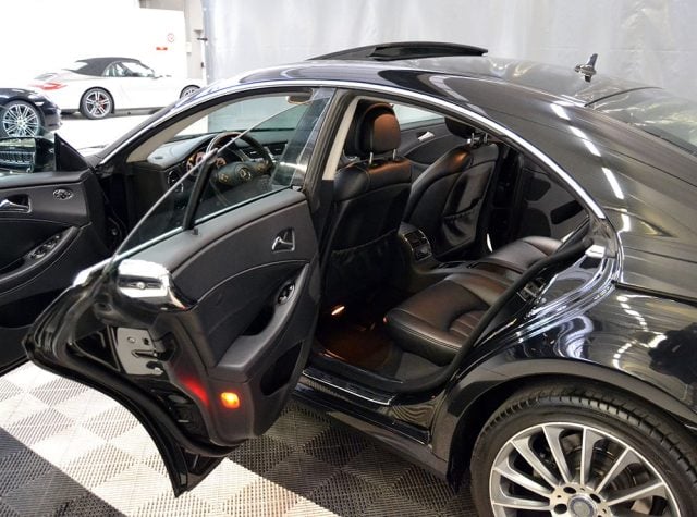 Mercedes-Benz CLS 320 CDI Tetto - Pelle - Navi - Cerchi 18 - Xenon - foto 3 di 4