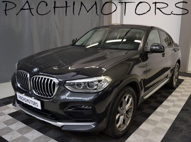 BMW X4 xDrive20d xLine-Pelle-Navi-Retrocamera, del 2020, 110.000 km, in vendita a Monza (MB)