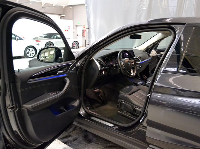 BMW X4 xDrive20d xLine-Pelle-Navi-Retrocamera - foto 2 di 4