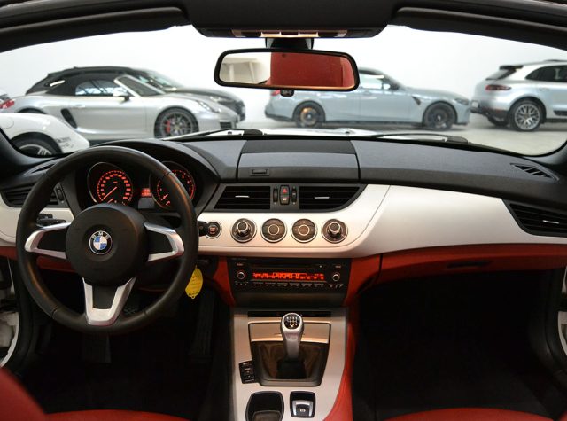 BMW Z4 sDrive20i Pelle Rossa - Xenon - Pdc - foto 4 di 4