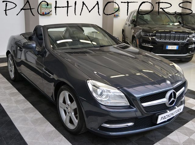 Mercedes-Benz SLK 200 Sport Automatica - Pelle - Air Scarf, del 2013, 83.700 km, in vendita a Monza (MB)
