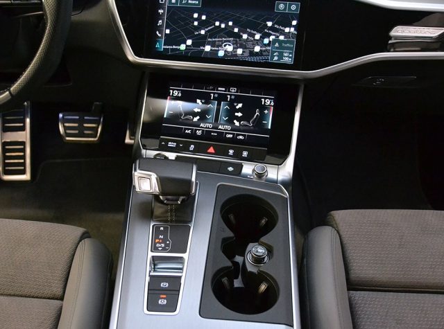 Audi A6 Avant 55 2.0 TFSIe Quattro Stronic Sline Plus PROM, del 2020, 40.000 km, in vendita a Monza (MB)