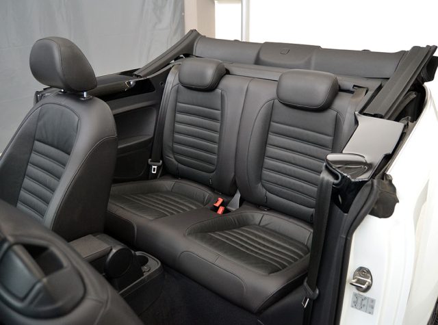Volkswagen Maggiolino Cabrio 1.2 TSI BMT AllStar-Pelle-Xenon-Cerchi 18" - foto 4 di 4
