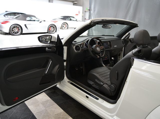 Volkswagen Maggiolino Cabrio 1.2 TSI BMT AllStar-Pelle-Xenon-Cerchi 18" - foto 2 di 4