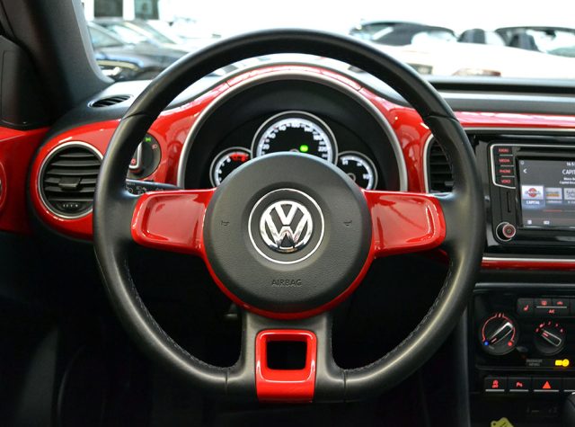 Volkswagen Maggiolino Cabrio 1.2 TSI Dsg BMT Pelle-Pdc-Navi-Retrocamera usato a MONZA