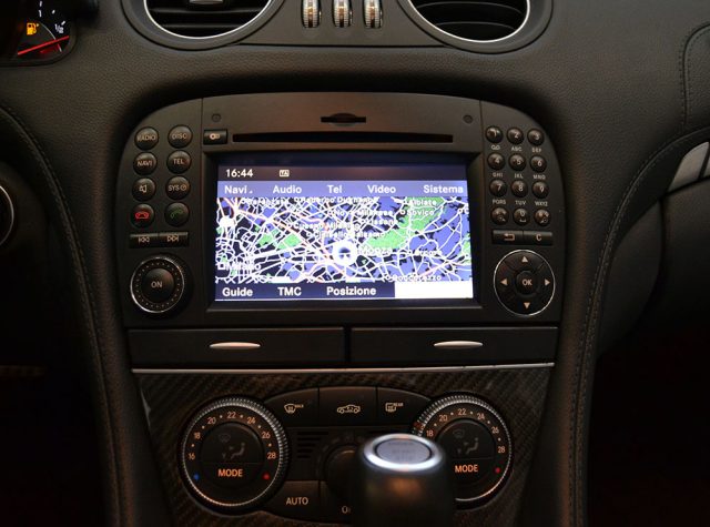 Mercedes-Benz SL 63 AMG AMG Performance, del 2008, 99.400 km, in vendita a Monza (MB)