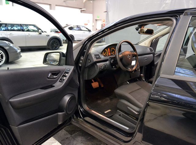 Mercedes-Benz A 160 AUTOMATIC Classic "1 Proprietario-Tetto Panoramico usato a MONZA