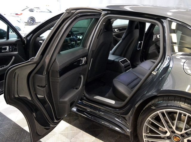Porsche Panamera 2.9 4S E-Hybrid Sport Turismo IVA Esposta - foto 4 di 4