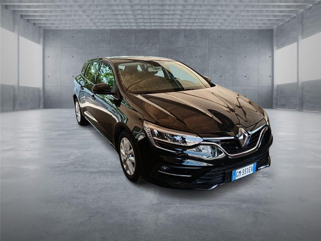 Renault D Mégane 4ª serie Mégane Sporter Blue Ci 115 CV EC E usato a BARI