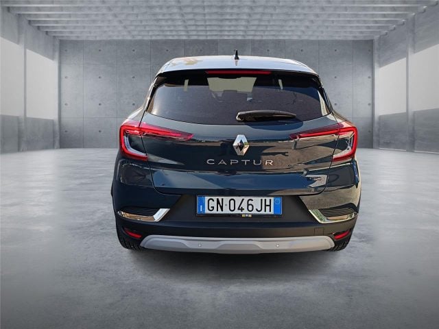 Renault Captur 2ª serie Full Hybrid E-Tech 145 CV Techno - foto 4 di 4