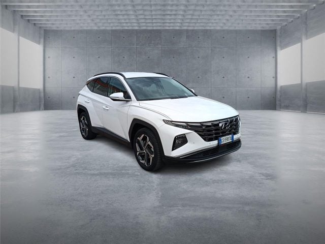 Hyundai TUCSON 3ª serie 1.6 HEV aut. Exellence, del 2023, 96.391 km, in vendita a Bari (BA)