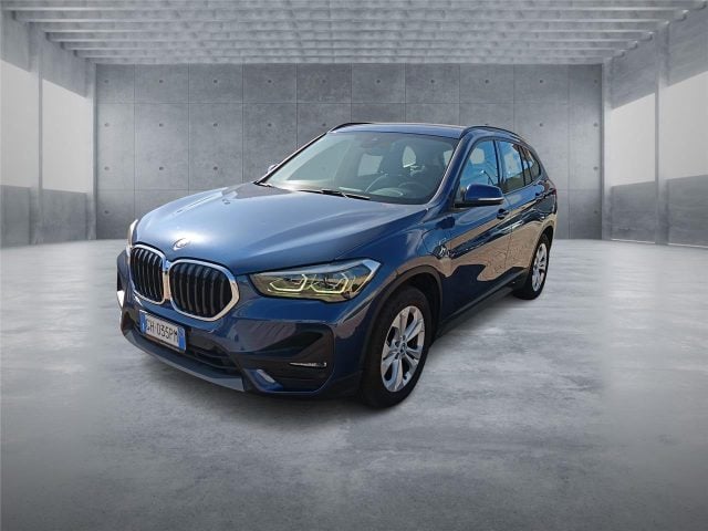 BMW X1 (F48) xDrive25e Business Advantage - foto 3 di 21