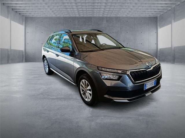 Skoda Kamiq Kamiq 1.0 TSI Ambition, del 2024, 77.823 km, in vendita a Bari (BA)