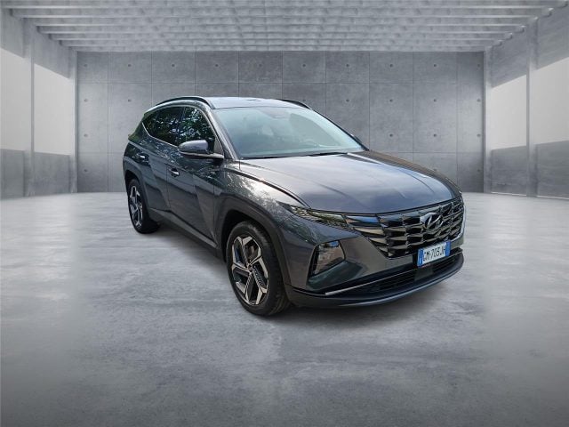 Hyundai TUCSON 3ª serie 1.6 HEV aut. Exellence, del 2022, 70.355 km, in vendita a Bari (BA)