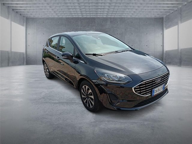 Ford Fiesta 7ª serie 1.1 75 CV 5 porte Titanium, del 2023, 90.050 km, in vendita a Bari (BA)