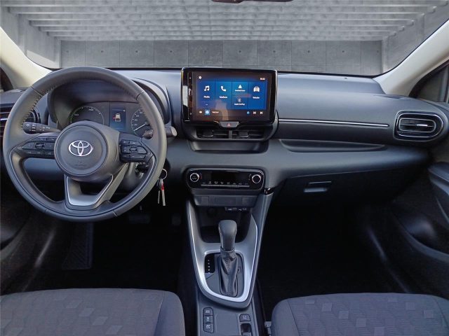 Toyota Yaris 4ª serie 1.5 Hybrid 5 porte Active usato a BARI
