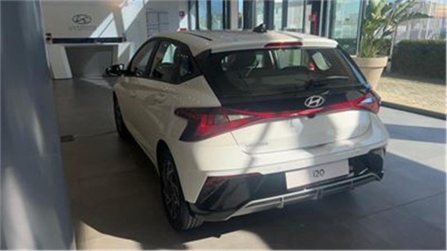 Hyundai i20 3ª serie 1.0 T-GDI Connectline - foto 2 di 4