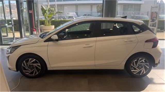 Hyundai i20 3ª serie 1.0 T-GDI Connectline - foto 3 di 4