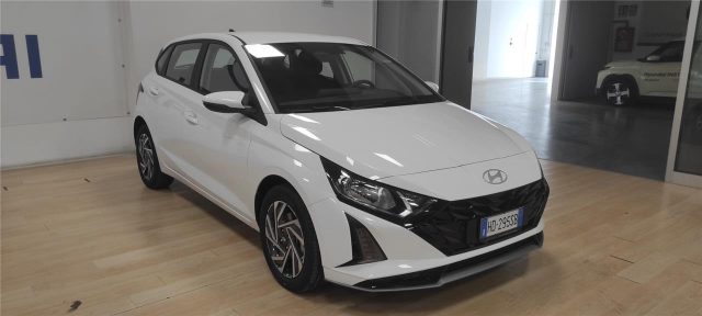 Hyundai i20 3ª serie 1.0 T-GDI Connectline km 0 a BARI