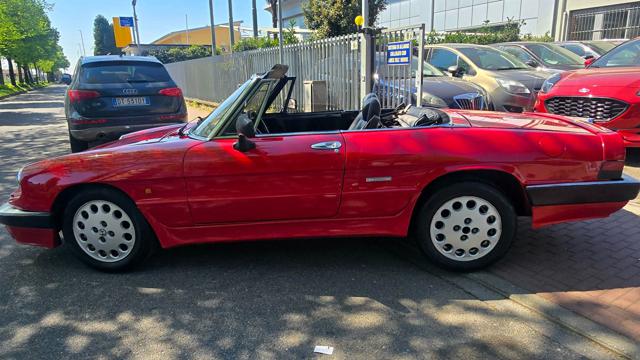 Alfa Romeo Spider 2.0 Veloce 128 CV - foto 3 di 4