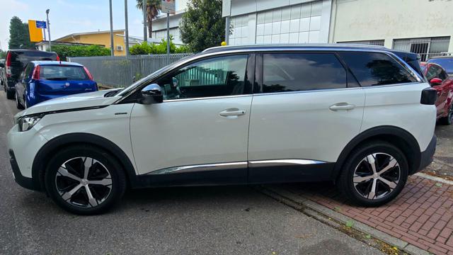 Peugeot 5008 1.6 BlueHdi 120 S&S EAT6 GT Line OK NEOPATENTATI - foto 3 di 4