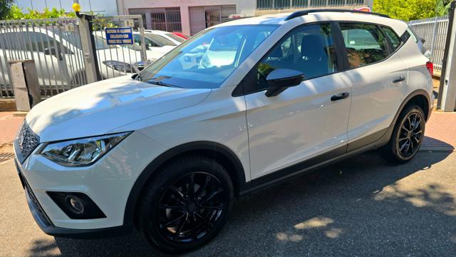 SEAT Arona 1.0 EcoTSI Style 95 CV OK NEOPATENTATI - foto 2 di 4
