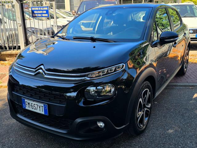 Citroen C3 1.2 PureTech Shine 82 CV OK NEOPATENTATI, del 2017, 68.000 km, in vendita a Opera (MI)