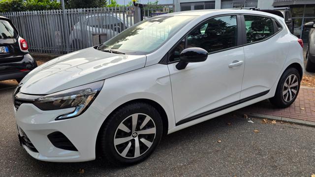 Renault Clio 1.0 TCe 90 CV 5 porte Techno OK NEOPATENTATI - foto 2 di 4