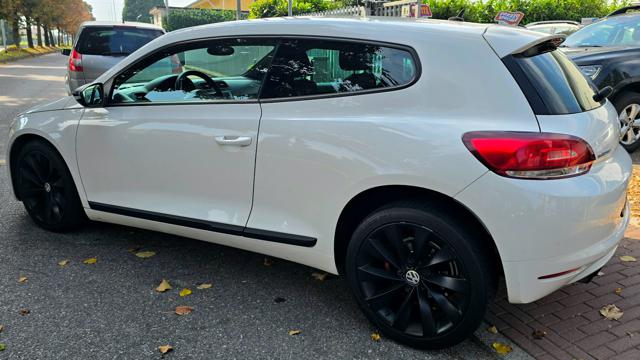 Volkswagen Scirocco 1.4 TSI BlueMotion 122 CV OK NEOPATENTATI - foto 4 di 4