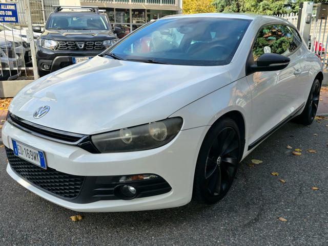 Volkswagen Scirocco 1.4 TSI BlueMotion 122 CV OK NEOPATENTATI, del 2010, 292.000 km, in vendita a Opera (MI)
