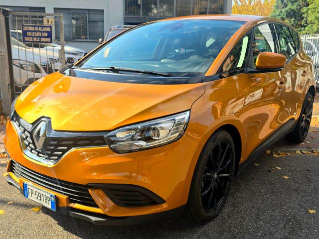 Renault Scenic 1.3 TCE Energy Sport Edition OK NEOPATENTATI, del 2018, 110.000 km, in vendita a Opera (MI)