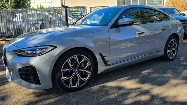 BMW i4 eDrive 40 Msport - foto 2 di 4