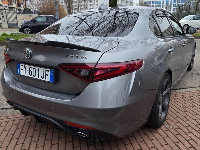 Alfa Romeo Giulia 2.2 TD AT8 Executive 160 CV, del 2019, 118.000 km, in vendita a Opera (MI)