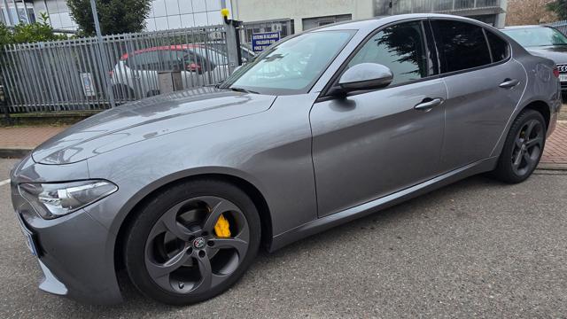Alfa Romeo Giulia 2.2 TD AT8 Executive 160 CV - foto 4 di 4