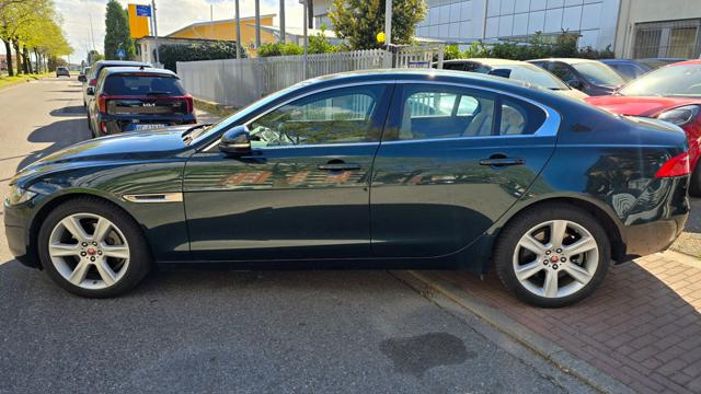 Jaguar XE 2.0 D Portfolio AWD 180 CV Auto - foto 4 di 42
