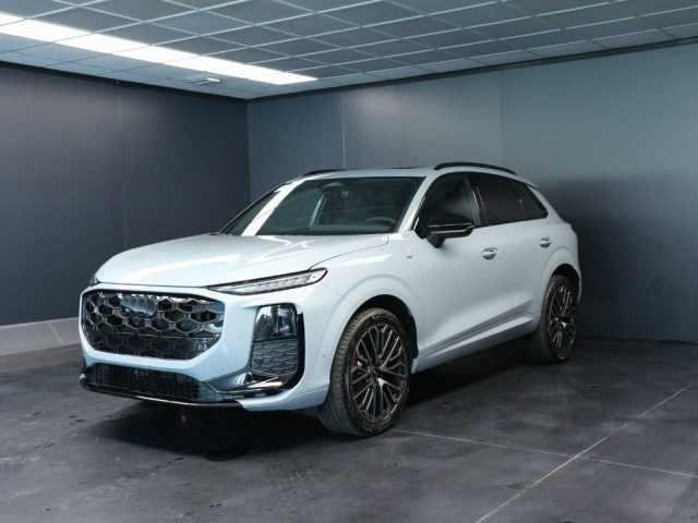 Audi Q3 TFSI 195 kW quattro S tronic S Line Ed usato a DOLO