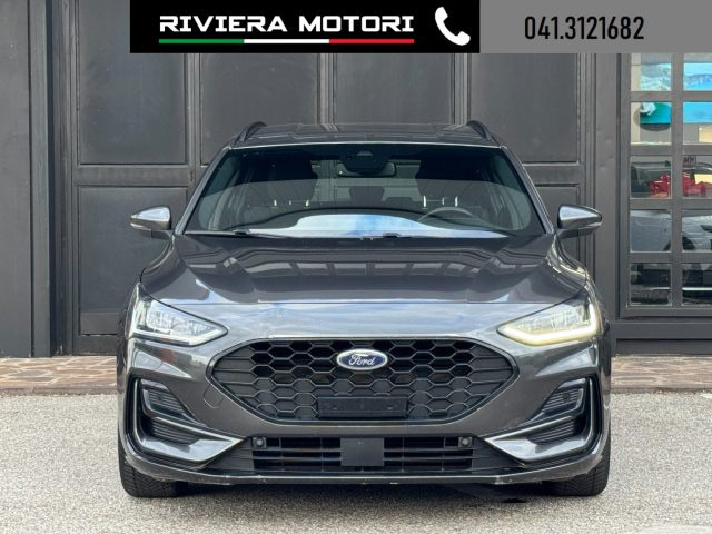 Ford Focus 1.5 EcoBlue 115 CV automatico SW ST-Line - foto 2 di 4