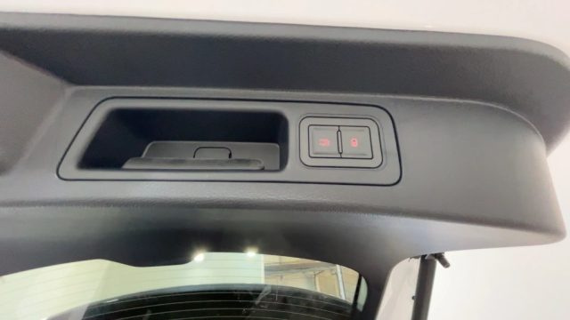 BYD Seal U DMi 1.5 218 CV PHEV Boost - foto 4 di 4