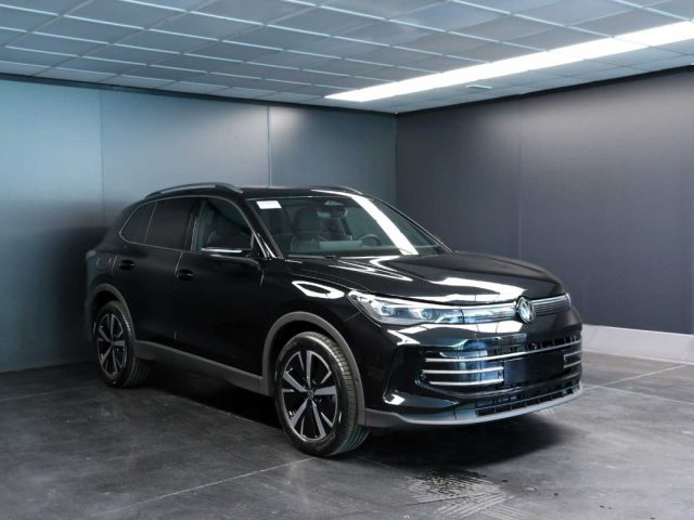 Volkswagen Tiguan 2.0 TDI 150 CV DSG Elegance - foto 2 di 4
