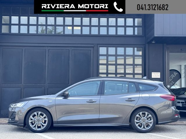 Ford Focus 1.0 EcoBoost Hybrid 125 CV SW ST-Line AUTOMATICA - foto 3 di 4