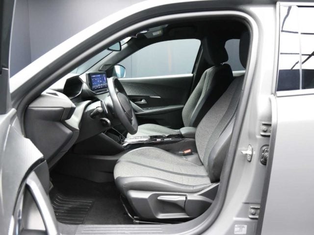Peugeot 2008 PureTech 130 S&S Allure - foto 3 di 4